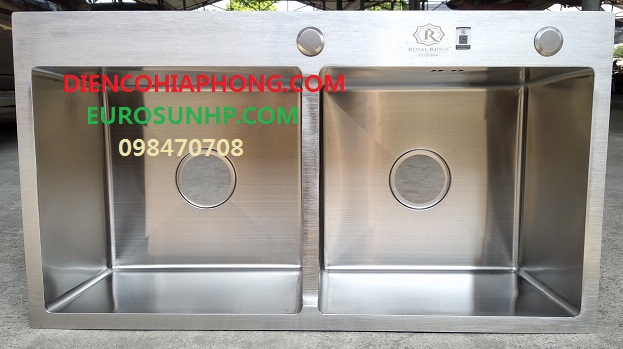 Chậu rửa bát đúc 8245 Korea Royal king sus 304 (2 hố cân)